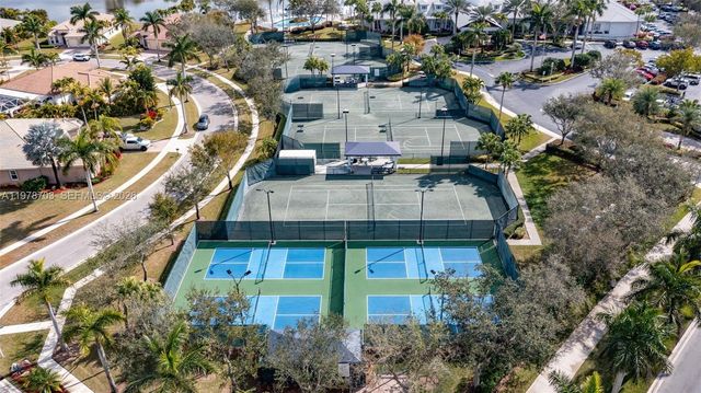 2675 Clipper Cir, West Palm Beach, FL 33411