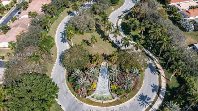 2675 Clipper Cir, West Palm Beach, FL 33411