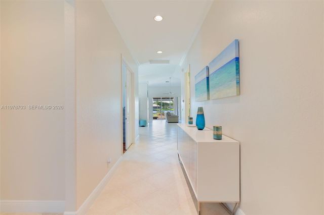 2675 Clipper Cir, West Palm Beach, FL 33411