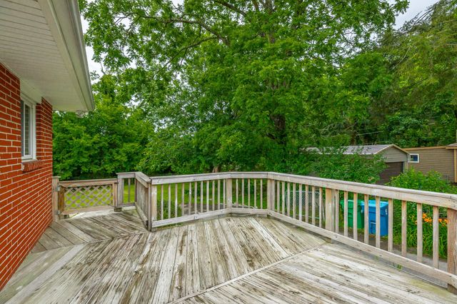 2804 Taft Highway, Signal Mountain, TN 37377