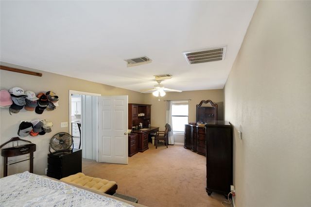 120 Rainbow Cove, Holly Lake Ranch, TX 75765