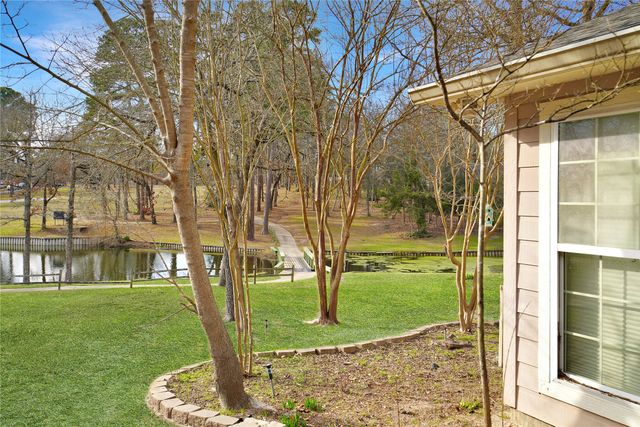 120 Rainbow Cove, Holly Lake Ranch, TX 75765