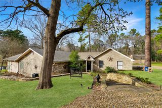 120 Rainbow Cove, Holly Lake Ranch, TX 75765