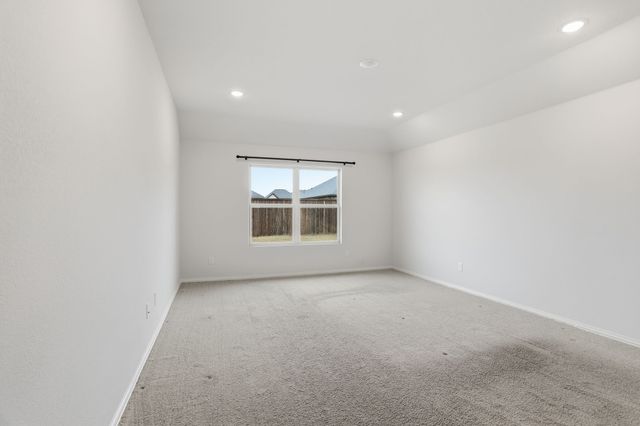 556 Hickory Ridge Drive, Van Alstyne, TX 75495