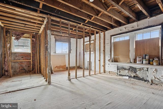 1450 W GRANGE AVE, Philadelphia, PA 19141