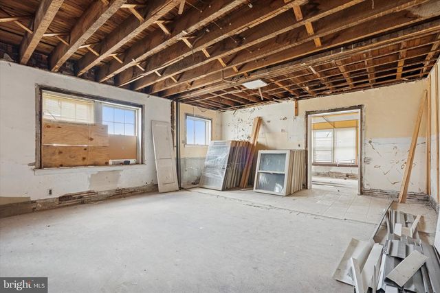 1450 W GRANGE AVE, Philadelphia, PA 19141