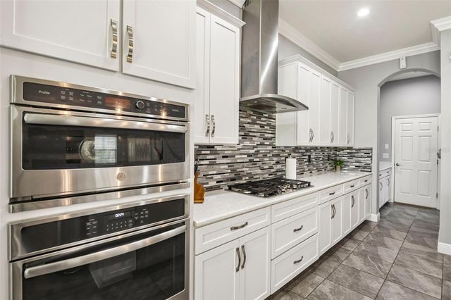 19529 HAYDEN LAKE COURT, Land O Lakes, FL 34638