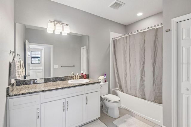 19529 HAYDEN LAKE COURT, Land O Lakes, FL 34638