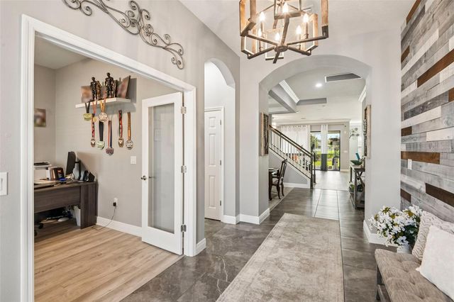19529 HAYDEN LAKE COURT, Land O Lakes, FL 34638