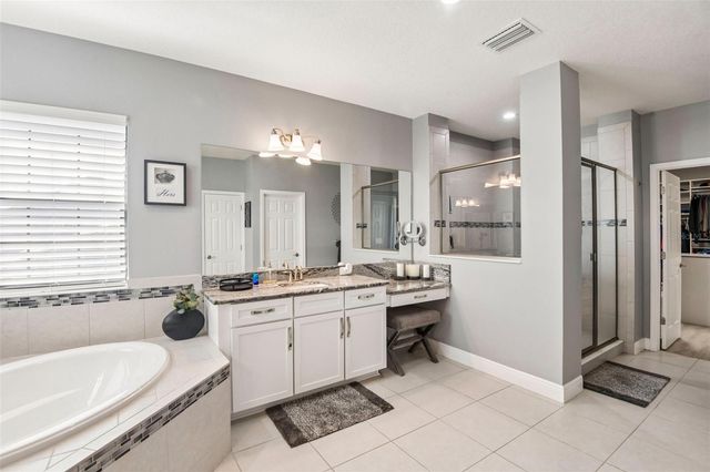 19529 HAYDEN LAKE COURT, Land O Lakes, FL 34638