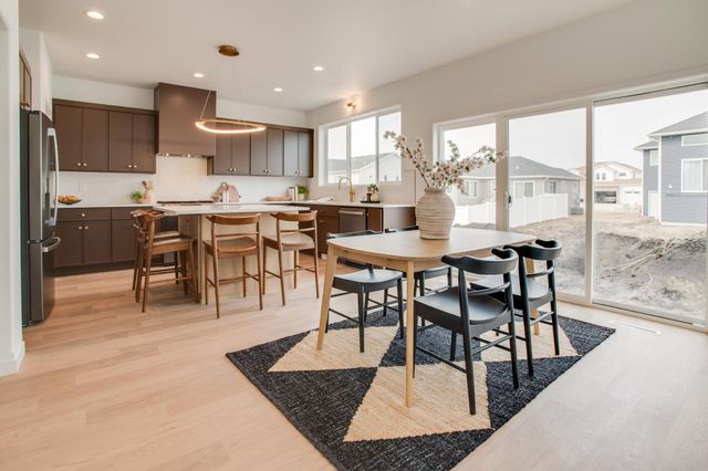5816 James Drive W, West Fargo, ND 58078