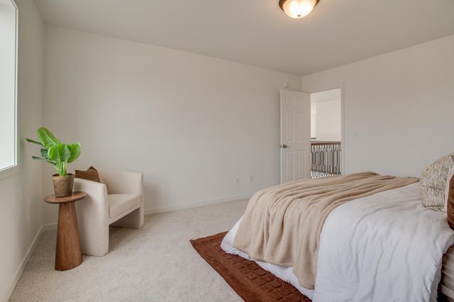 5816 James Drive W, West Fargo, ND 58078