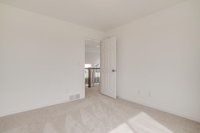 5816 James Drive W, West Fargo, ND 58078