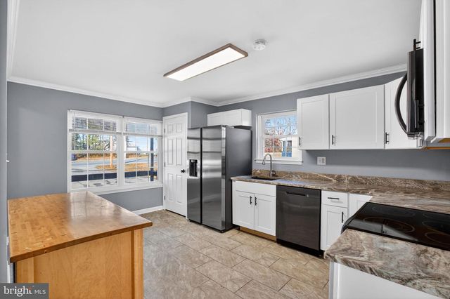 3382 OLD WASHINGTON RD, Waldorf, MD 20602