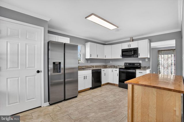 3382 OLD WASHINGTON RD, Waldorf, MD 20602