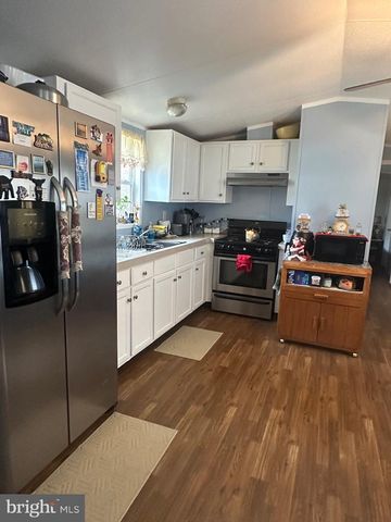 122 CHALET LANE, Vineland, NJ 08360