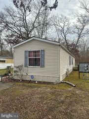 122 CHALET LANE, Vineland, NJ 08360