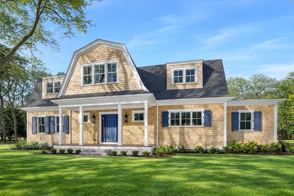 9 Marthas Way, Edgartown, MA 02539