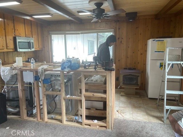 1055 Playground, Crestline, CA 92325