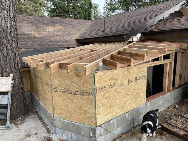 1055 Playground, Crestline, CA 92325