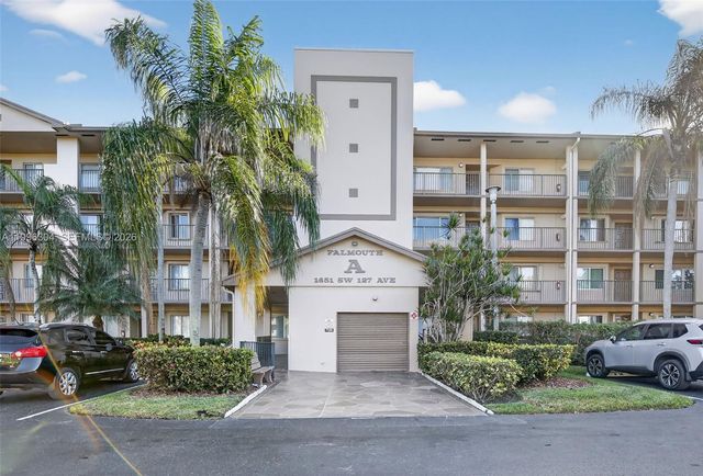 1651 SW 127th Ave 305A, Pembroke Pines, FL 33027