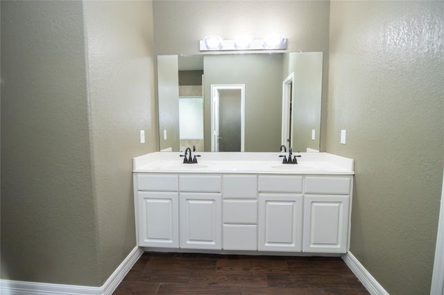 19219 Clevera Walk Lane, Houston, TX 77084