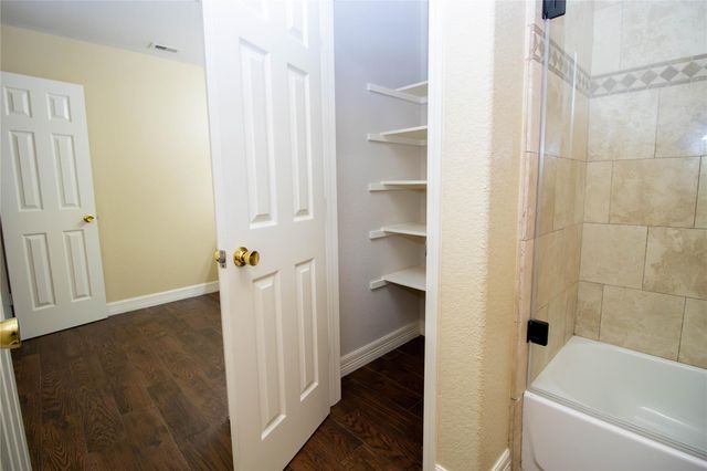19219 Clevera Walk Lane, Houston, TX 77084