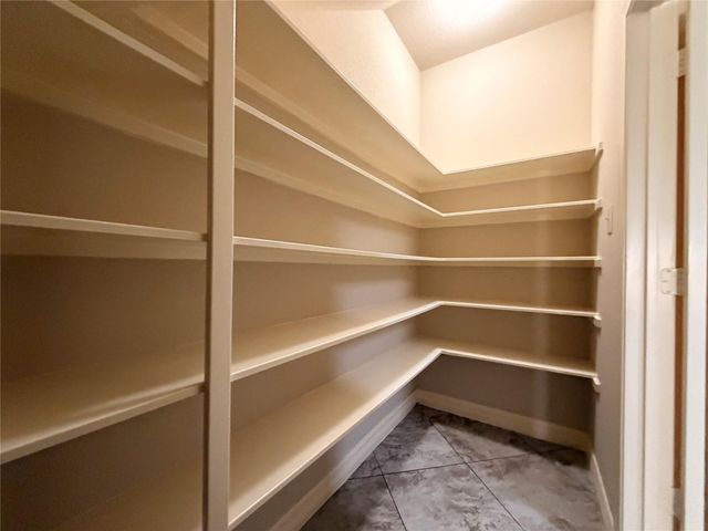 19219 Clevera Walk Lane, Houston, TX 77084