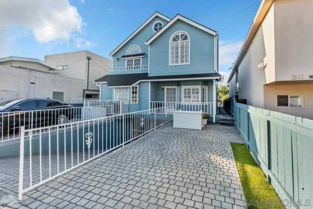 465 Orange Ave., Coronado, CA 92118