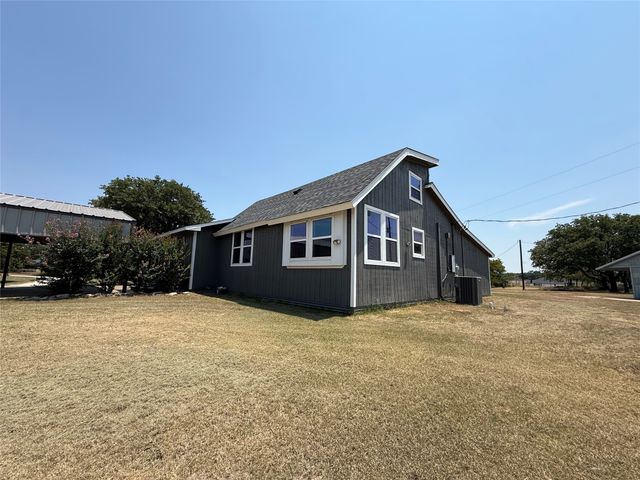 293 County Road 4773, Boyd, TX 76023