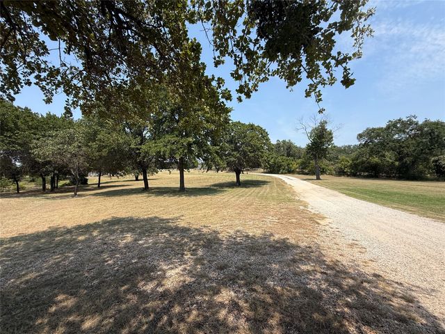 293 County Road 4773, Boyd, TX 76023