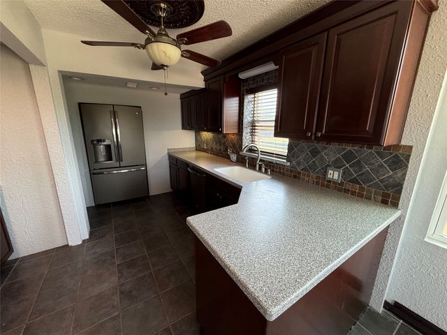 293 County Road 4773, Boyd, TX 76023