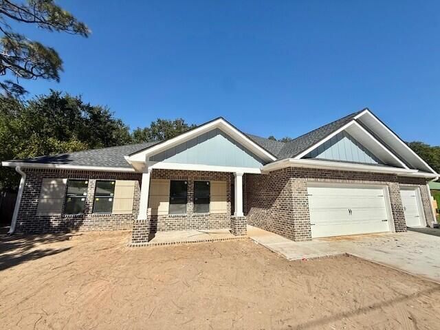 327 SW VISTA Street, Fort Walton Beach, FL 32548