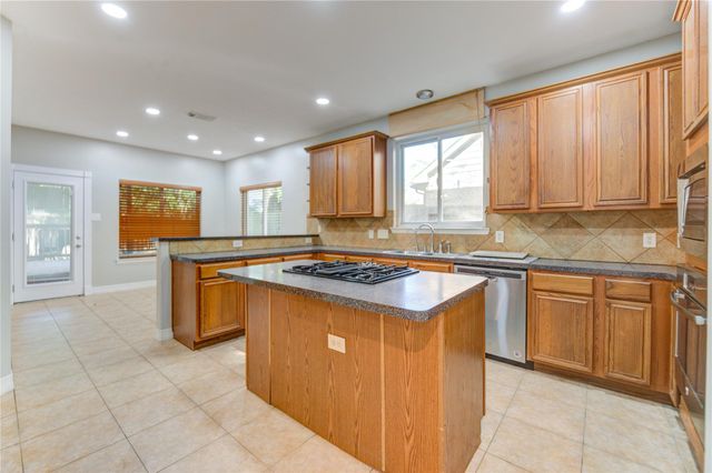 12207 Lakewood Glade Court, Cypress, TX 77429