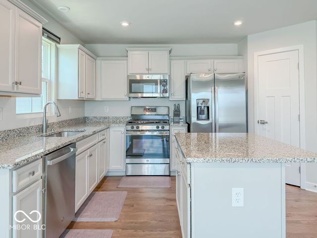 5950 Rancho Drive, Plainfield, IN 46168