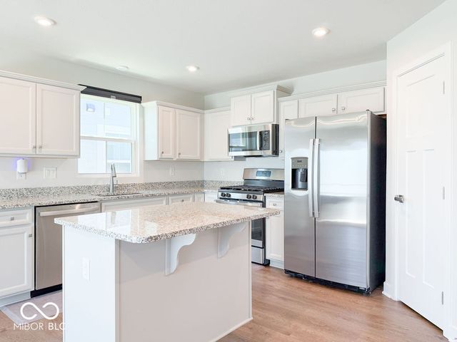 5950 Rancho Drive, Plainfield, IN 46168