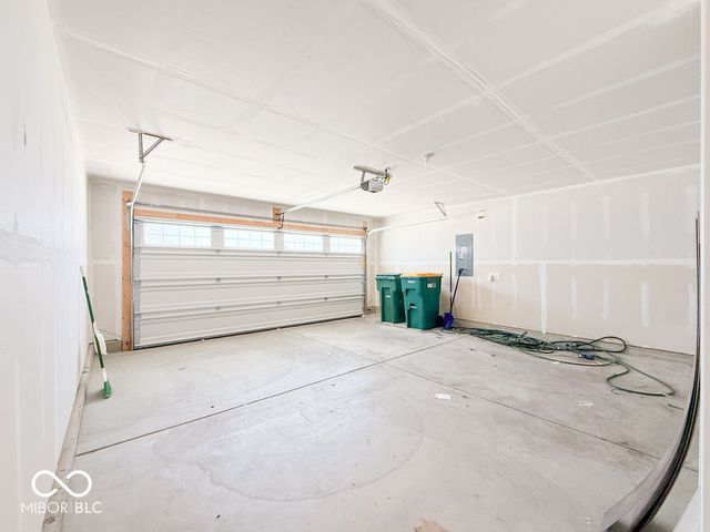 5950 Rancho Drive, Plainfield, IN 46168