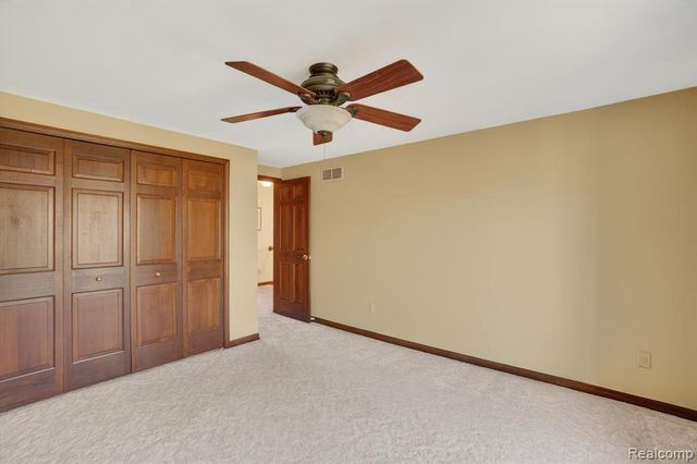 12342 Pinecrest Drive, Plymouth, MI 48170