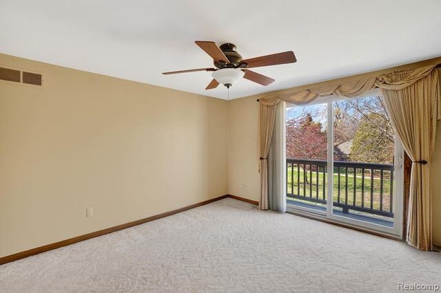 12342 Pinecrest Drive, Plymouth, MI 48170