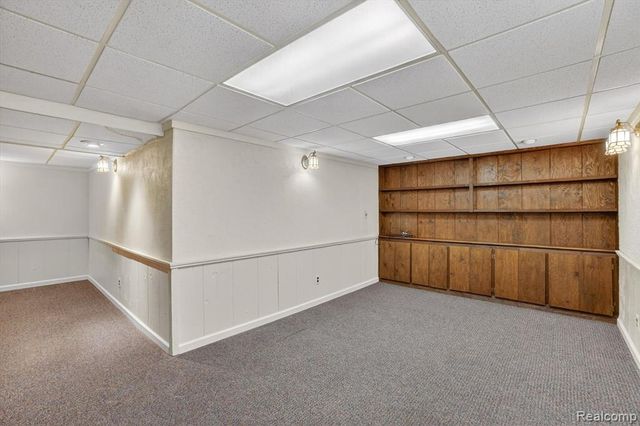 12342 Pinecrest Drive, Plymouth, MI 48170
