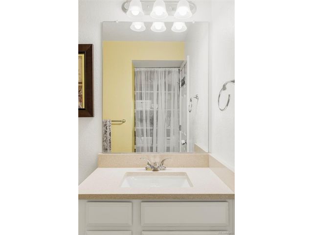 9777 E 56th Pl, Denver, CO 80238