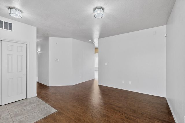 8020 Eliyah Court NW, Albuquerque, NM 87120