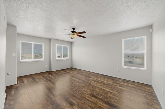 8020 Eliyah Court NW, Albuquerque, NM 87120