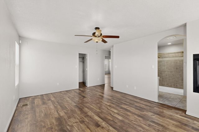 8020 Eliyah Court NW, Albuquerque, NM 87120