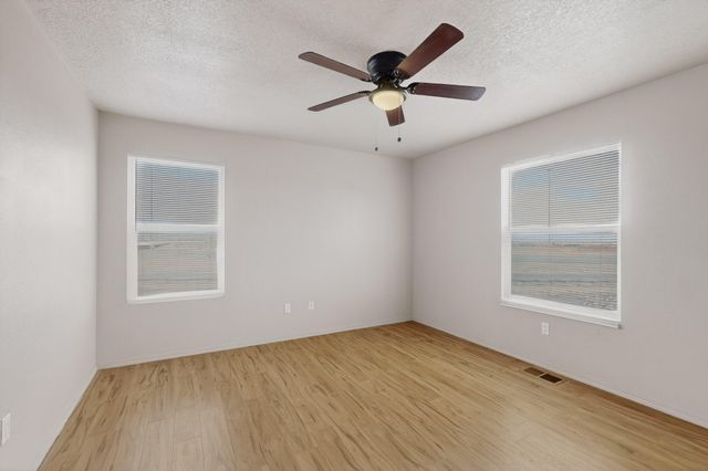 8020 Eliyah Court NW, Albuquerque, NM 87120