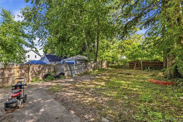 105 Sussex Street, Buffalo, NY 14215