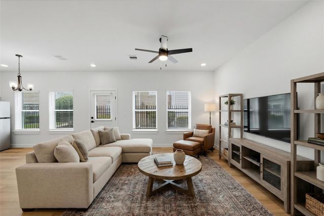 11617 Waldemar Drive, Houston, TX 77077