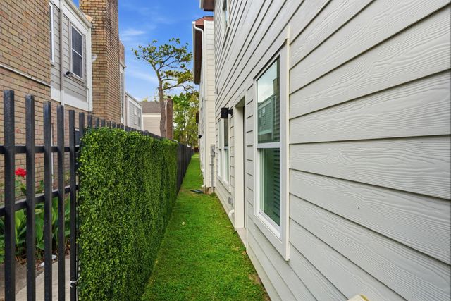 11617 Waldemar Drive, Houston, TX 77077