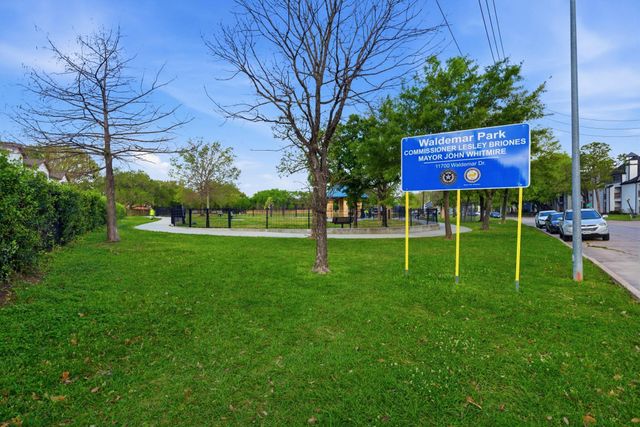 11617 Waldemar Drive, Houston, TX 77077