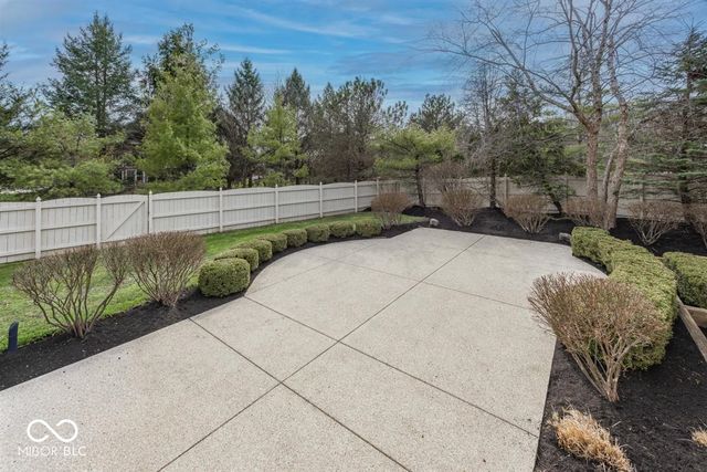 1861 Blore Heath, Carmel, IN 46032